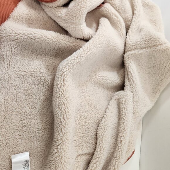 Uniqlo Shearling Hoodie Womens Large - Picture 7 of 9